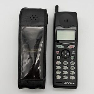 Vintage Audiovox MVX-440 Brick Cell Phone Battery Leather Case Untested